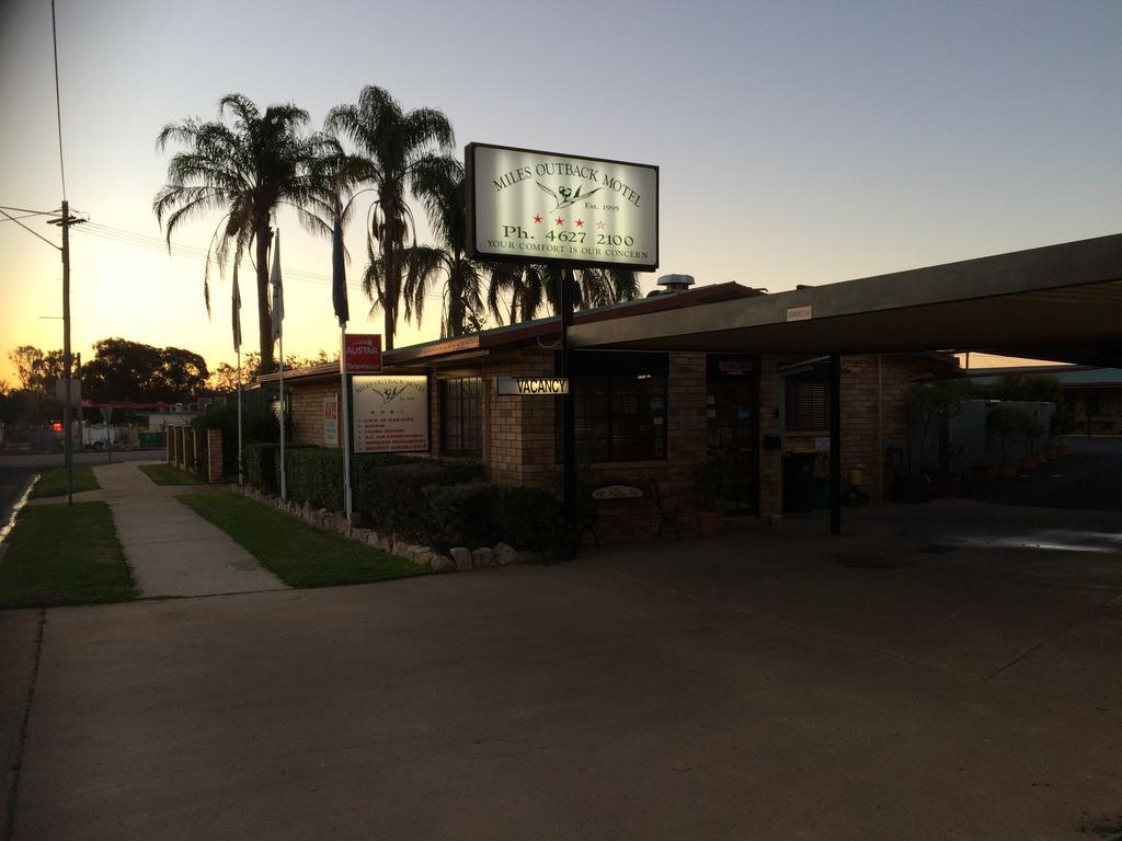 Miles Outback Motel Dış mekan fotoğraf