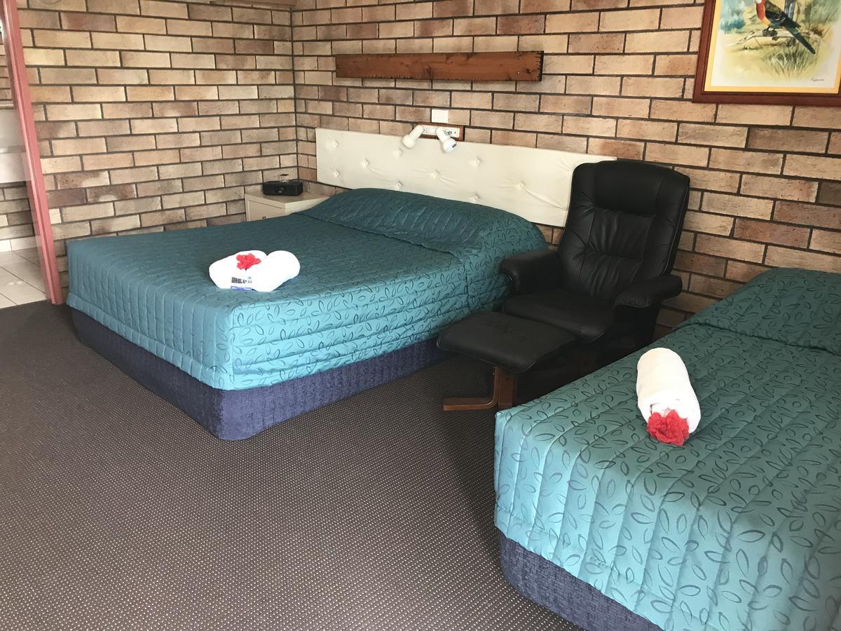 Miles Outback Motel Dış mekan fotoğraf